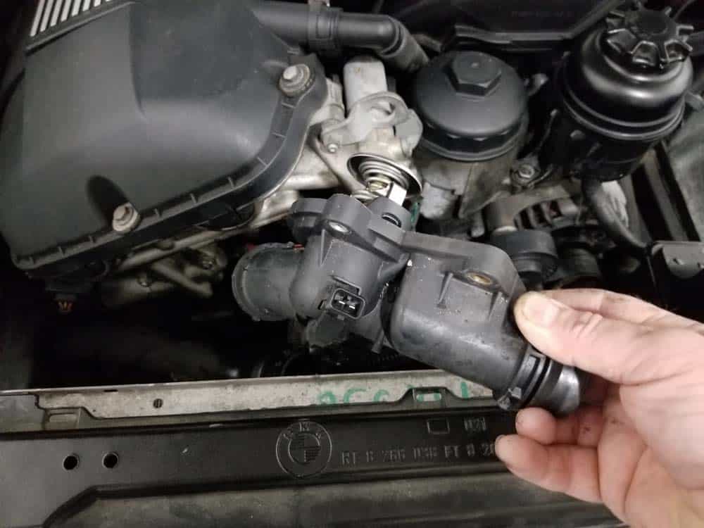 See B3115 repair manual
